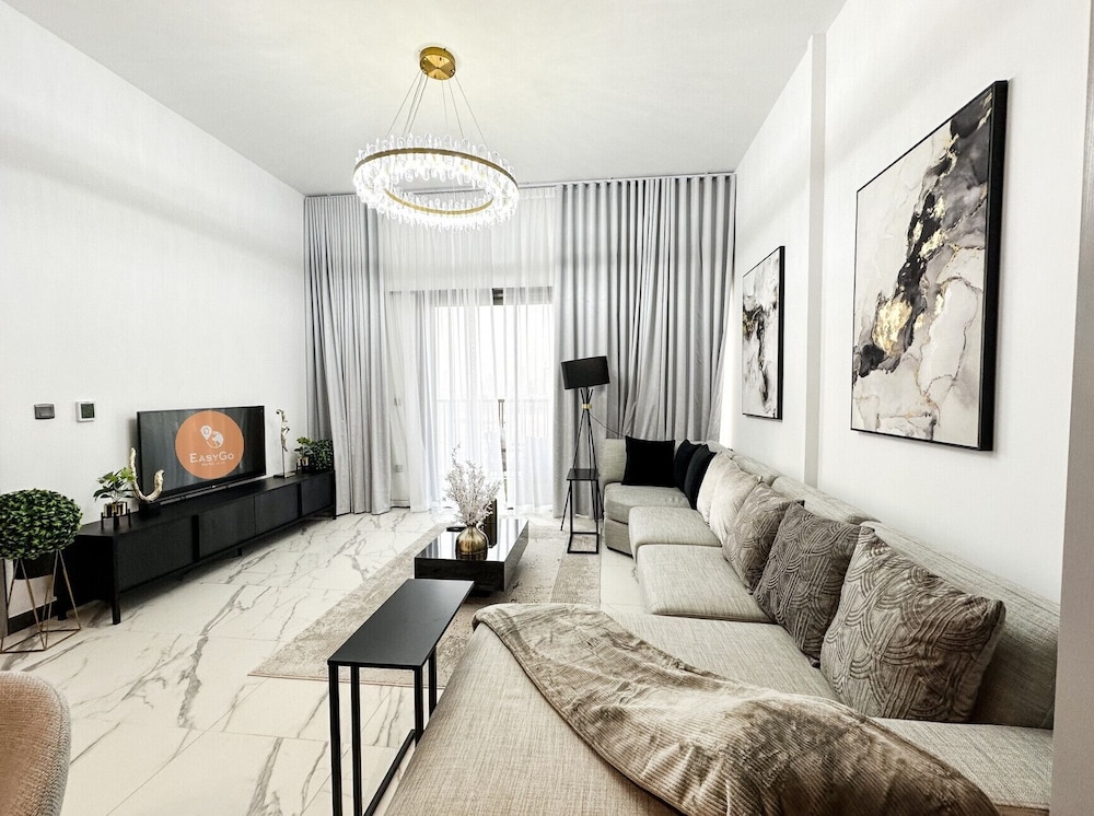 Upgraded 1BDR APT in Mag 930 AL Merkadh Dubai — 4-Star Luxury Hotel in Dubai, United Arab Emirates