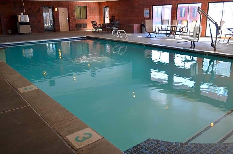 State Game Lodge & Resort - photo 13
