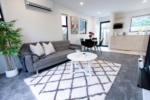 Sunsoaked seaside 1 bedroom 1 bath — 4-Star Luxury Hotel in Christchurch, New Zealand