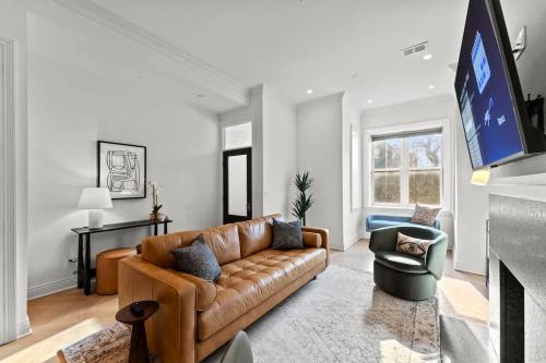 Historical DC Luxury Home 5BR & 3 BA Bloomingdale #DCottage — 4-Star Luxury Hotel in Washington, United States