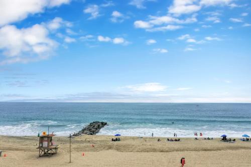 4805 Seashore Dr B in Newport Beach, United States