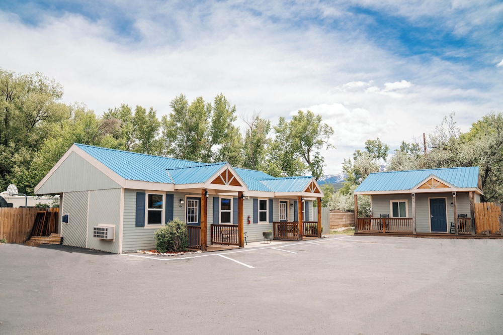 Salida Inn & Monarch Suites - photo 44