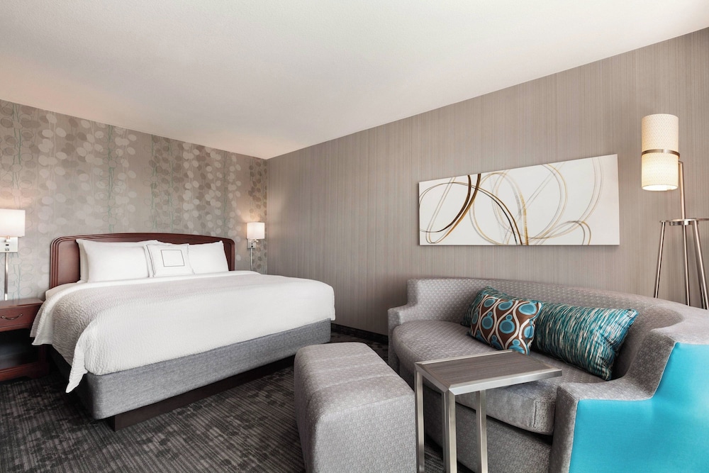 Courtyard by Marriott Salinas Monterey - photo 15