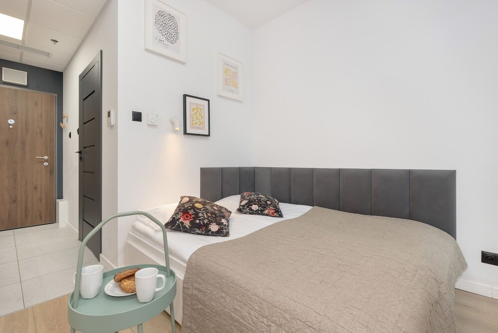Cozy Apartments Warsaw Wola Kasprzaka by Noclegi Renters — 4-Star Luxury Hotel in Warsaw, Poland