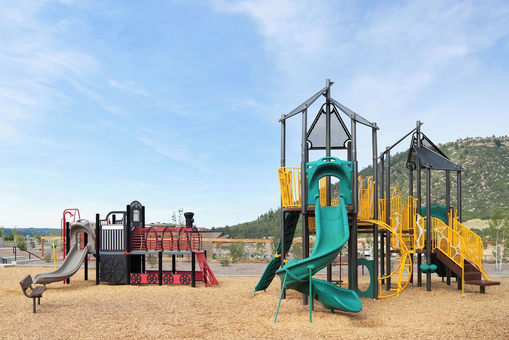Jellystone Park at Larkspur - photo 20