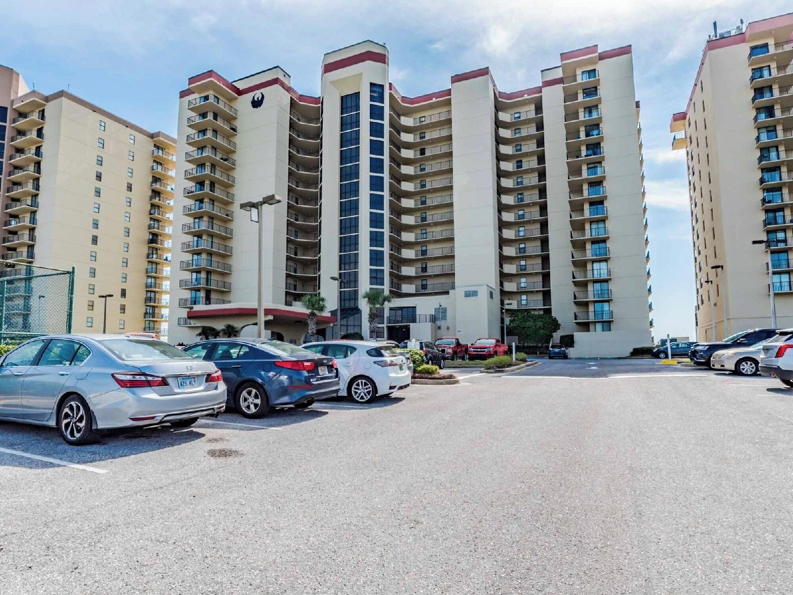 Phoenix III by Southern Vacation Rentals — 4-Star Luxury Hotel in Orange Beach, United States