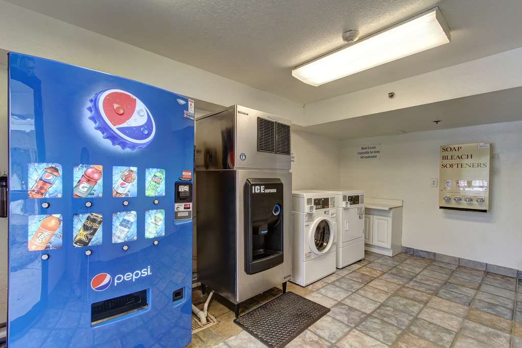 Motel 6 Amherst OH Cleveland West Lorain - photo 26