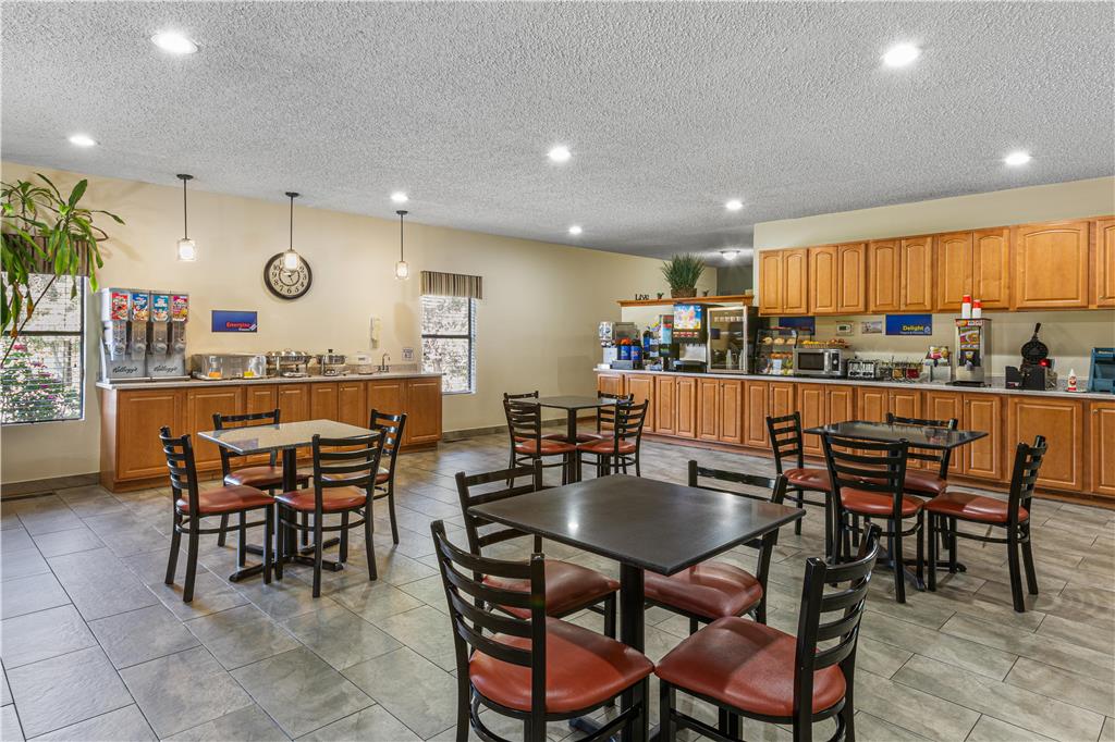Best Western Pine Springs Inn - photo 30
