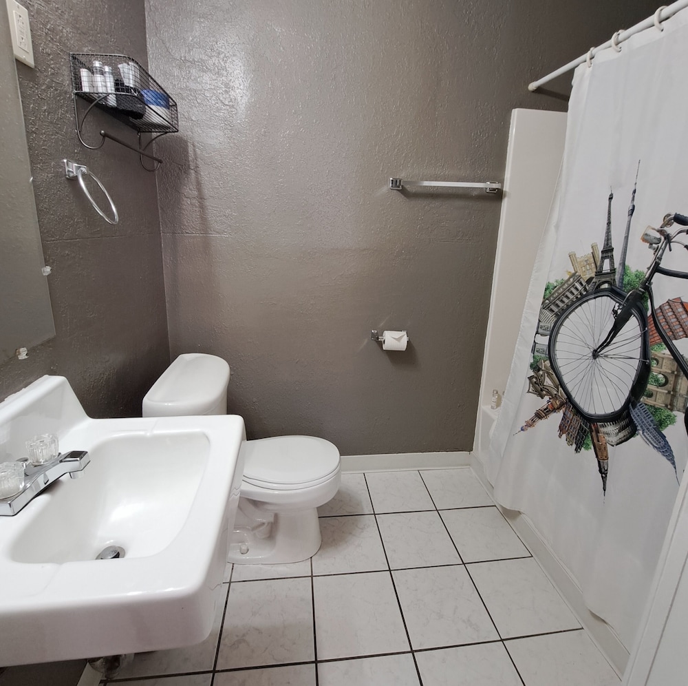 Buffalo Lodge Bicycle Resort - photo 150