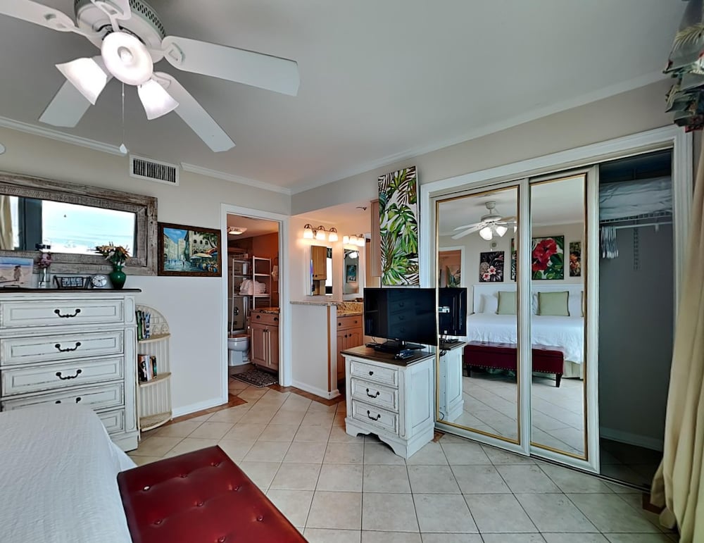 Perdido Towers East by Meyer Vacation Rentals - photo 12