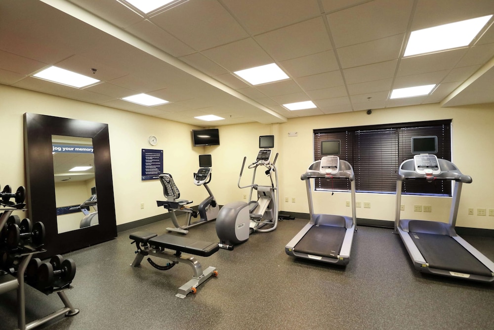 Hampton Inn Columbus South - photo 75