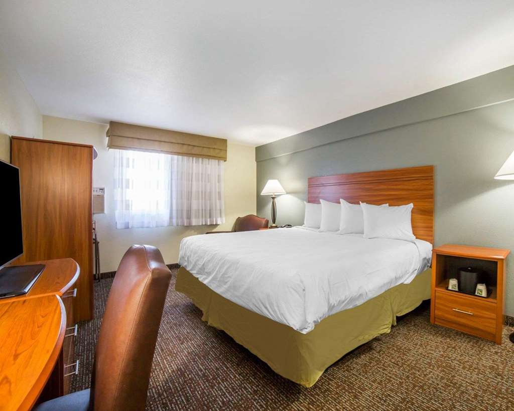 Quality Inn Gillette - photo 13