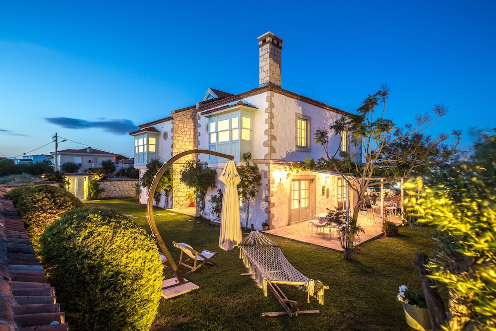 Deniz Kabugu Hotel in Cesme, Turkey