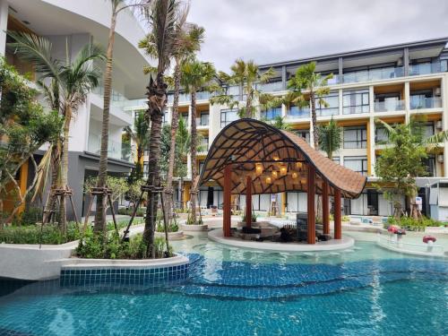 Weg Naithon Beach — 5-Star Luxury Hotel in Suwannaphum, Thailand