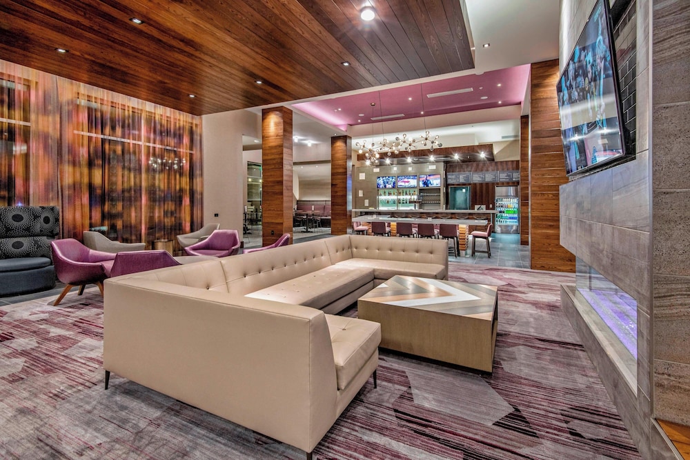 Courtyard by Marriott Raleigh Cary Parkside Town Commons - photo 3