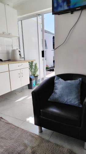 Kenwyn Micro Cottage