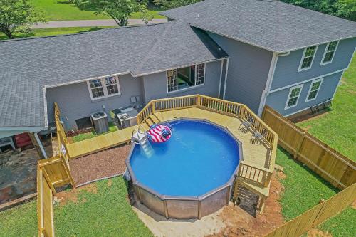 2 Units Near Dwtn American Oasis — 4-Star Luxury Hotel in Huntsville, United States