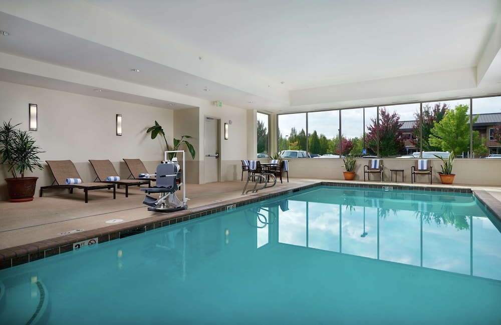 Hampton Inn & Suites Salem OR - photo 25