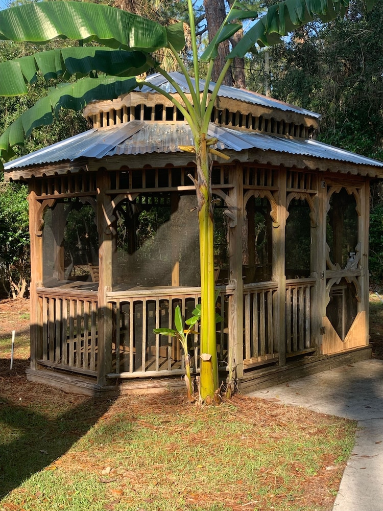 Nature Coast Inn - photo 113