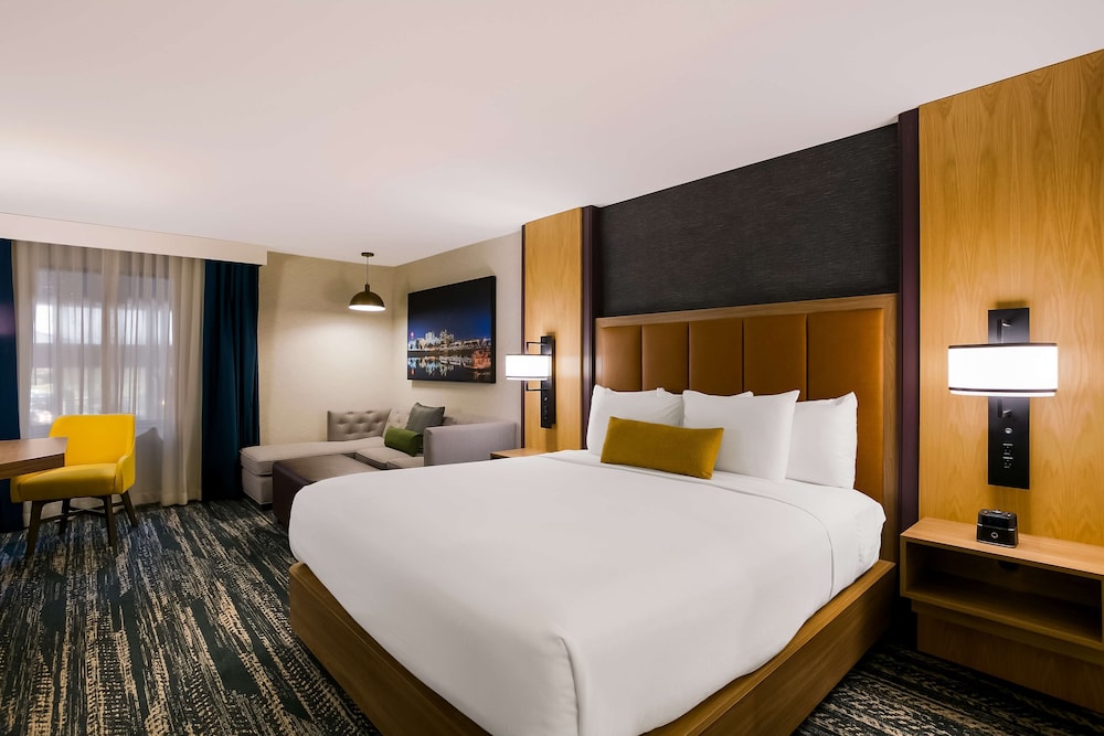 Best Western Premier The Central Hotel & Conference Center - photo 14