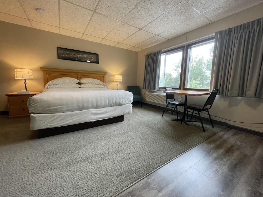 Boulder Twin Lakes Inn - photo 7