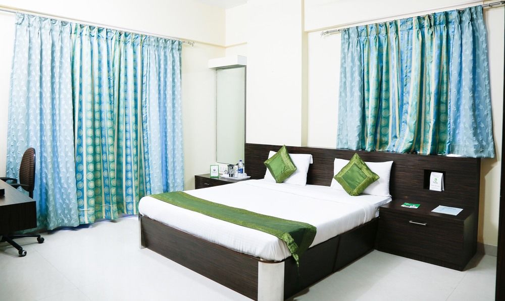 Treebo Trend Bandra Apartments Mumbai