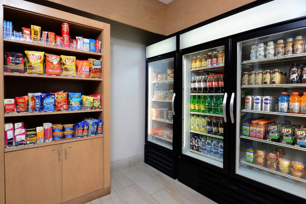 Holiday Inn Express & Suites Raleigh Durham Airport at RTP by IHG - photo 36