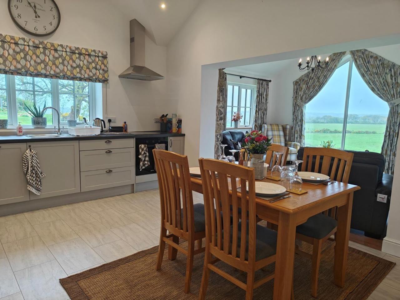 2 Bed in Newquay 95322 — hotel in Llanarth