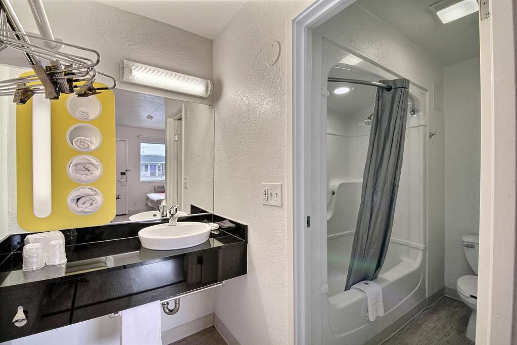 Motel 6 San Marcos TX - photo 20
