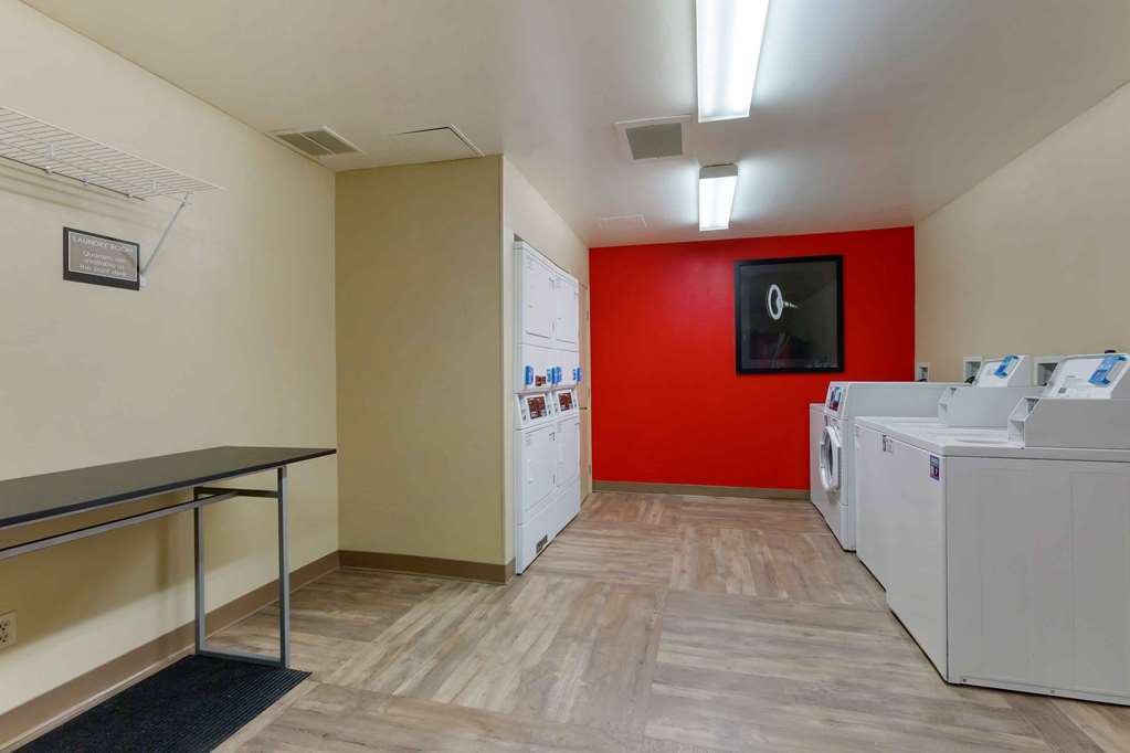 Extended Stay America Select Suites Phoenix Scottsdale North - photo 38