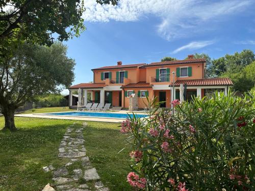 Villa Vicani — 4-Star Luxury Hotel in Labin, Croatia