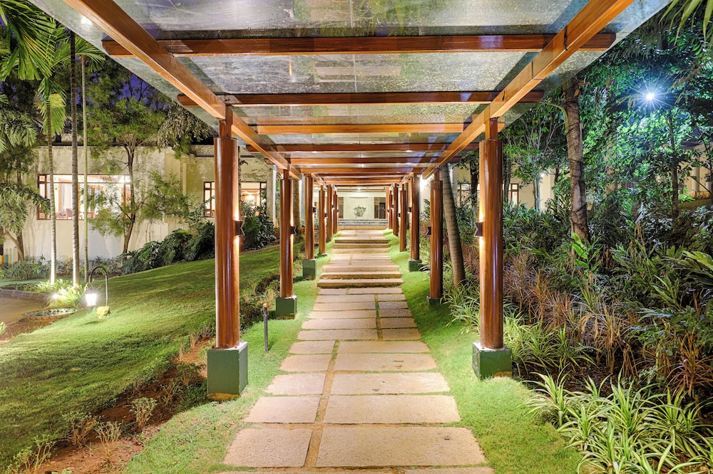 Golden Landmark Resort — Mysore — photo 3
