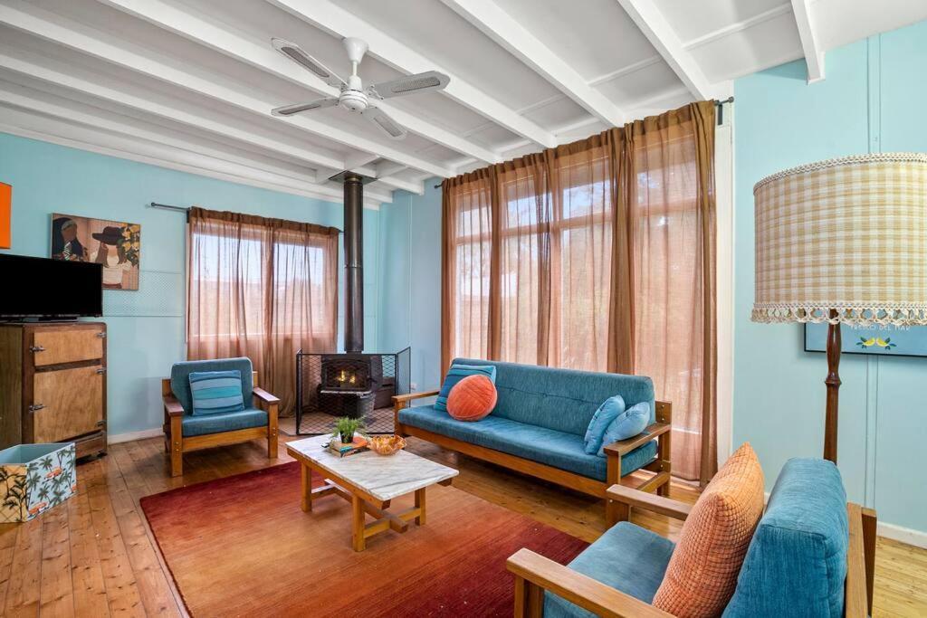 Retro Beach Babe 100 metres to the beach — hotel in Tootgarook