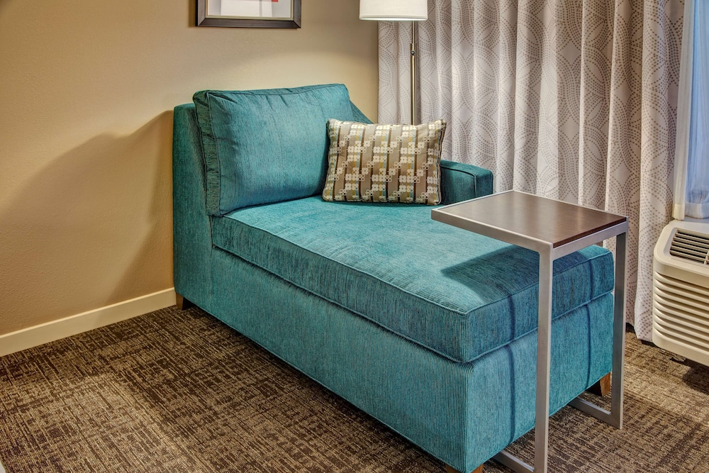 Hampton Inn & Suites Nashville Hendersonville - photo 12