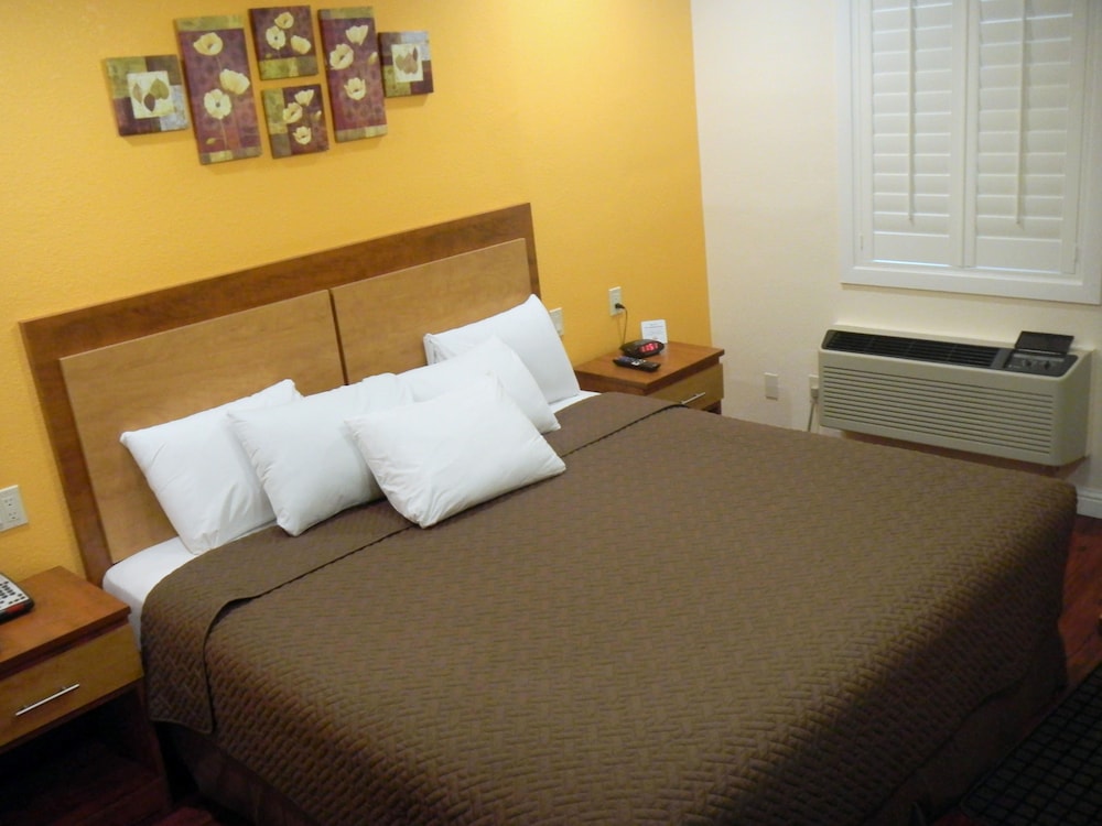 FairBridge Inn & Suites Merced Gateway to Yosemite - photo 9