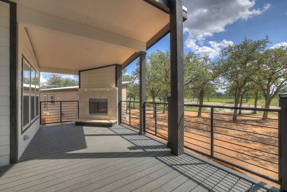 Resort at Fredericksburg Unit 24 - photo 18