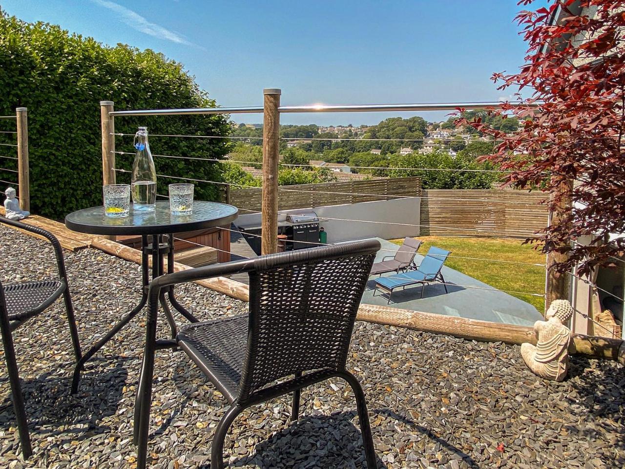 High View - carbon neutral hotel in Truro