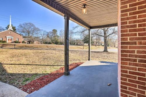 Southern Charm l 5BR l Sleeps 14 l A Location - photo 33