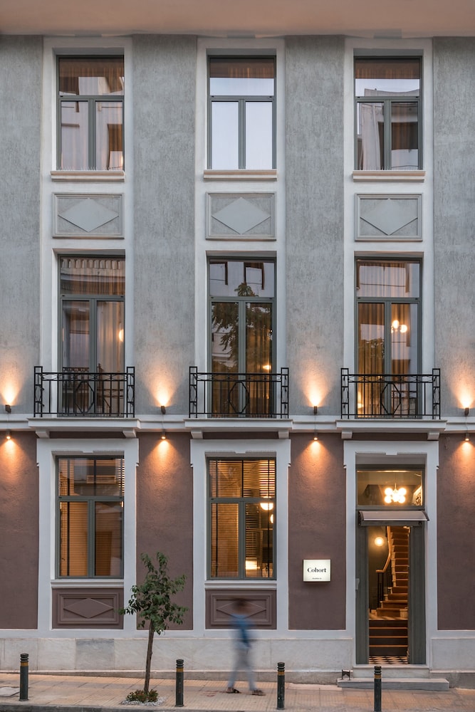 Cohort Koukaki - last minute hotel in Athens