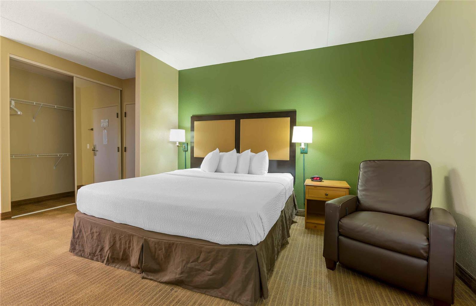 Extended Stay America Suites Orange County Cypress - photo 22