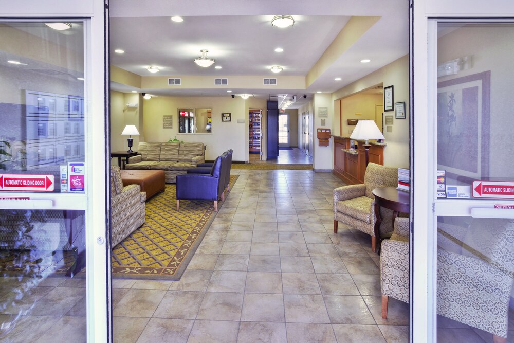 Candlewood Suites Ft Stockton by IHG - photo 26