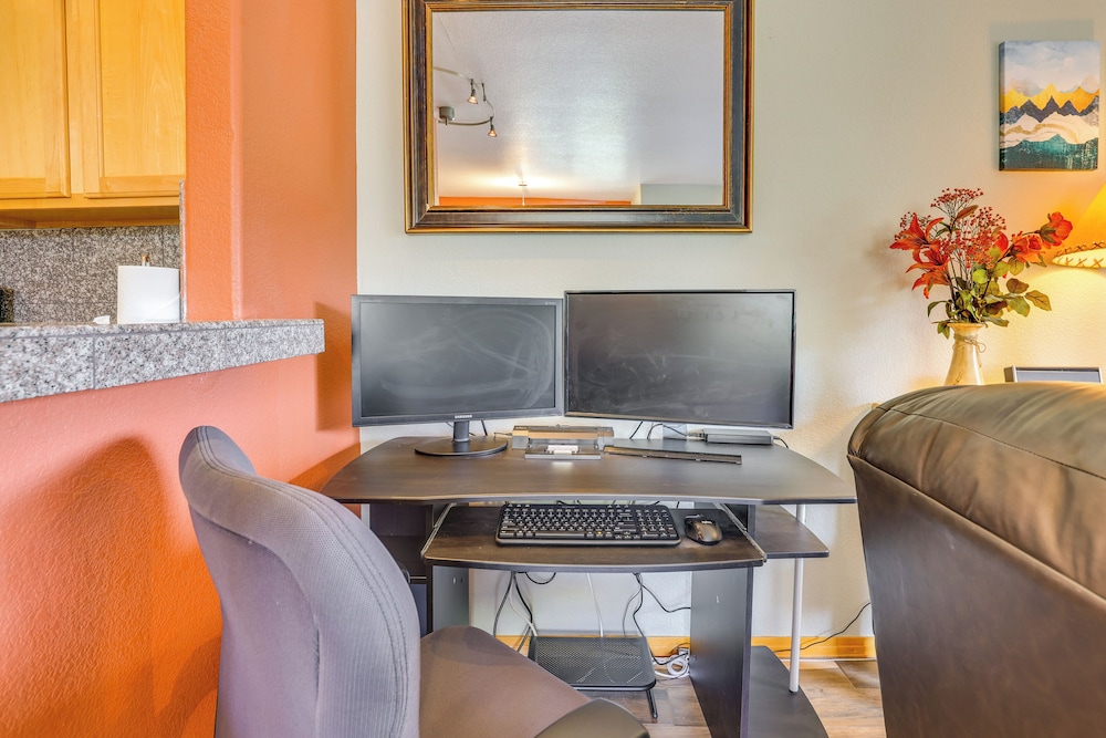Cozy Condo w Views 3 Mi to Winter Park Resort - photo 11