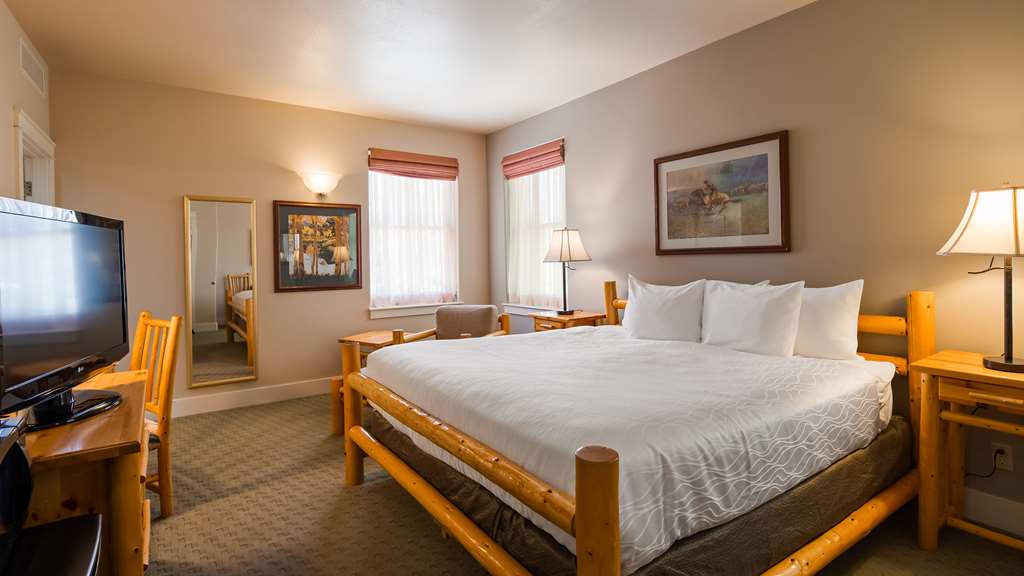 Best Western Plus Plaza Hotel - photo 11