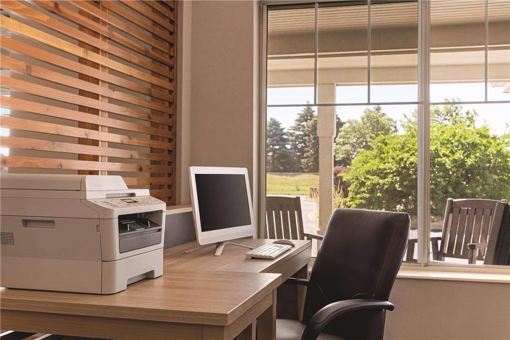 Country Inn & Suites by Radisson Madison WI - photo 16