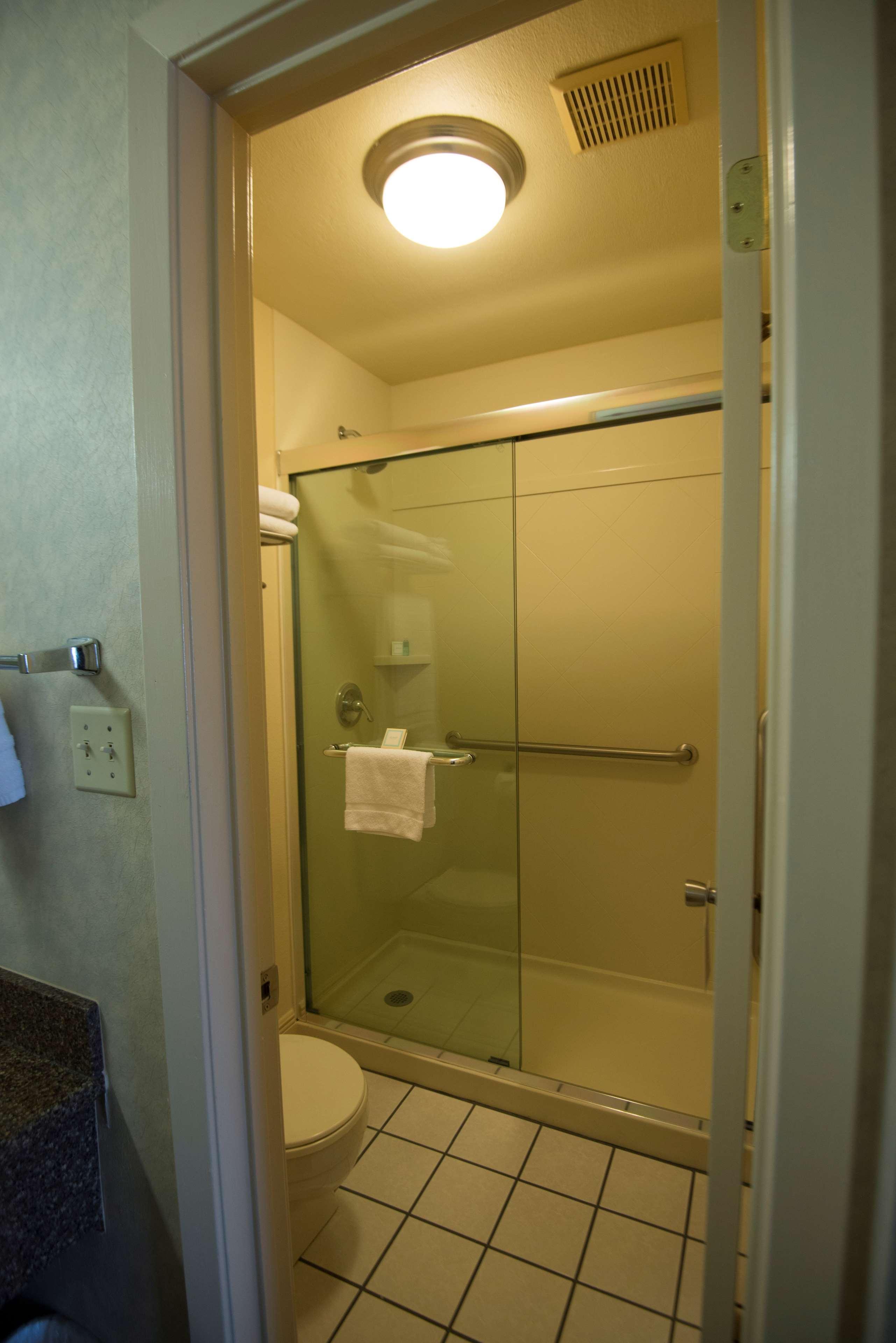 Sherwood Inn - photo 34