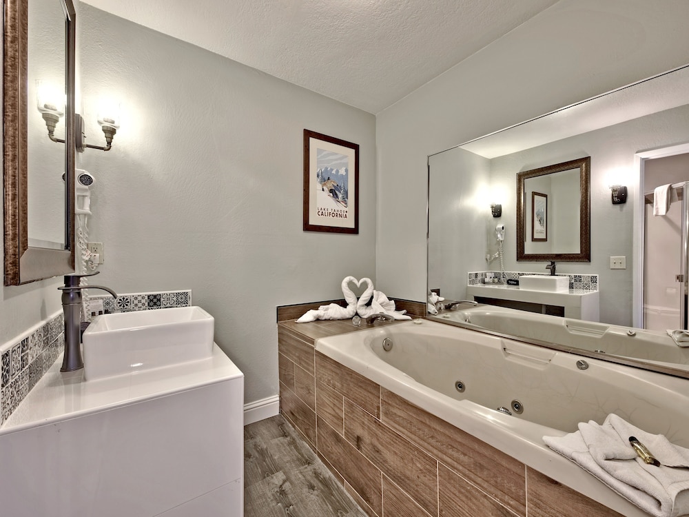 Heavenly Inn - photo 33