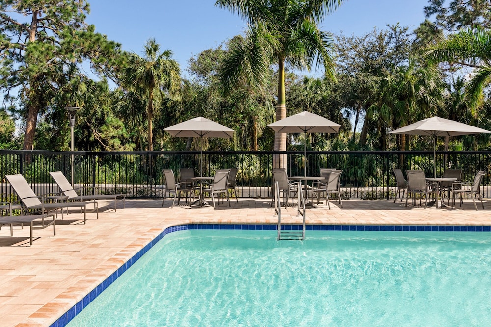 Fairfield Inn & Suites by Marriott Bonita Springs - photo 21