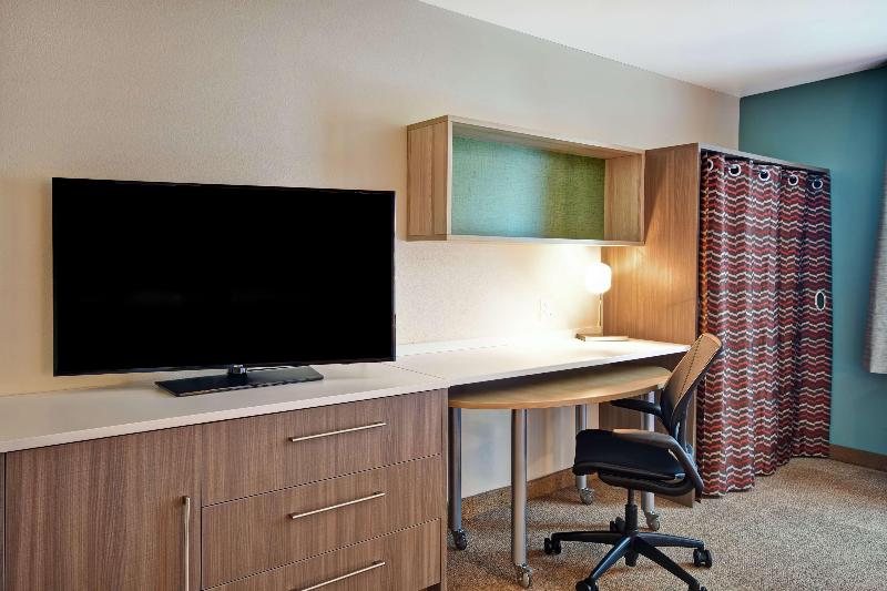 Home2 Suites by Hilton Victorville - photo 195