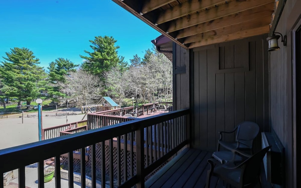 Sunset Bay Resort - photo 41