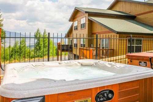 Prospector Village 105C in Silverthorne, United States